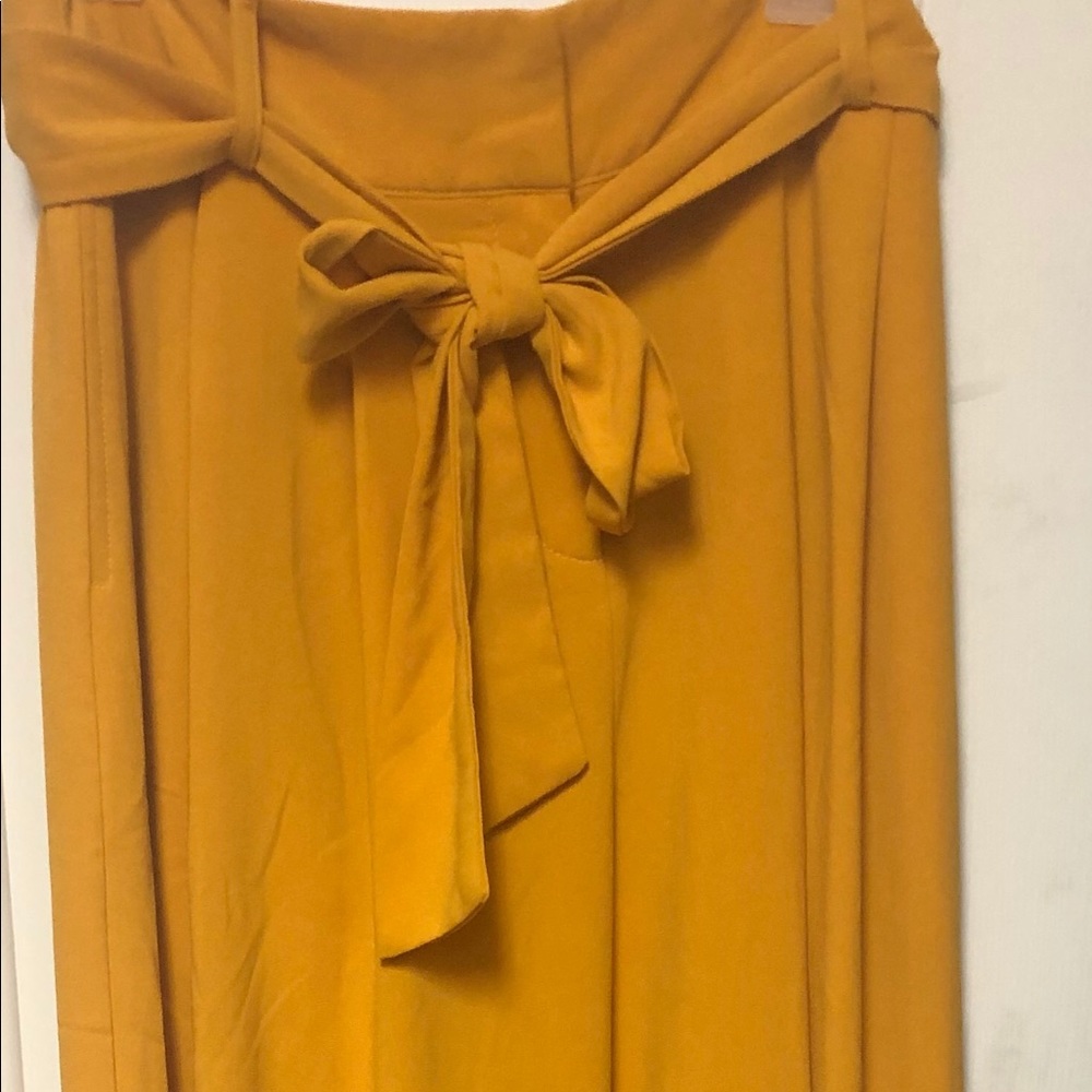 Great mustard pants
